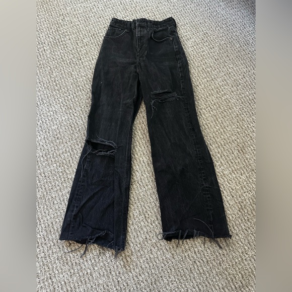 Zara Black Ripped Skinny Jeans - Picture 1 of 3